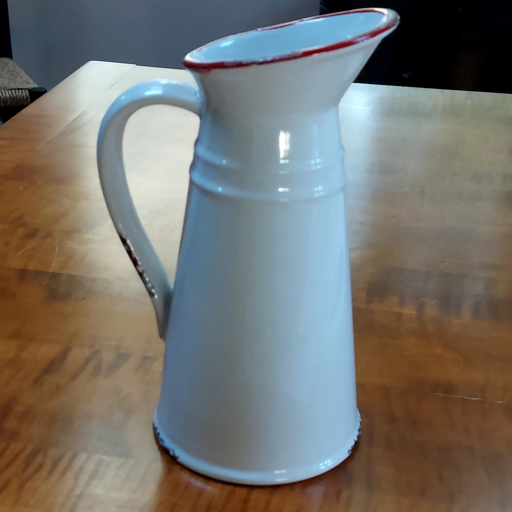 White Ceramic Rooster Pitcher - Picture 6 of 10